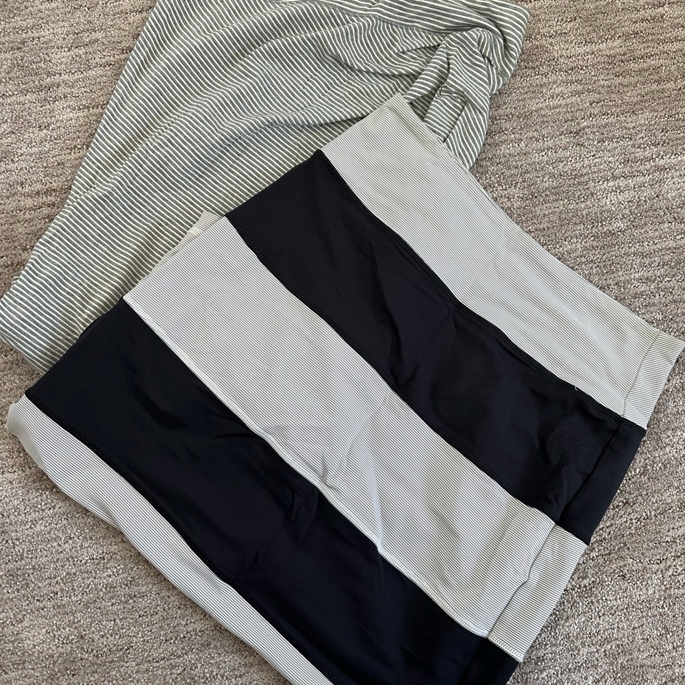 Set of 2 Lululemon pencil skirts
Size 8
Both still with rip tags attached
